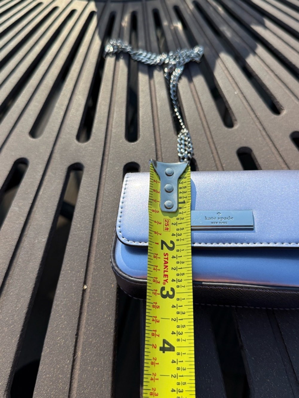 Kate Spade New York Kenzie Card Case Crossbody in a metallic finish, NWT - Picture 5 of 12